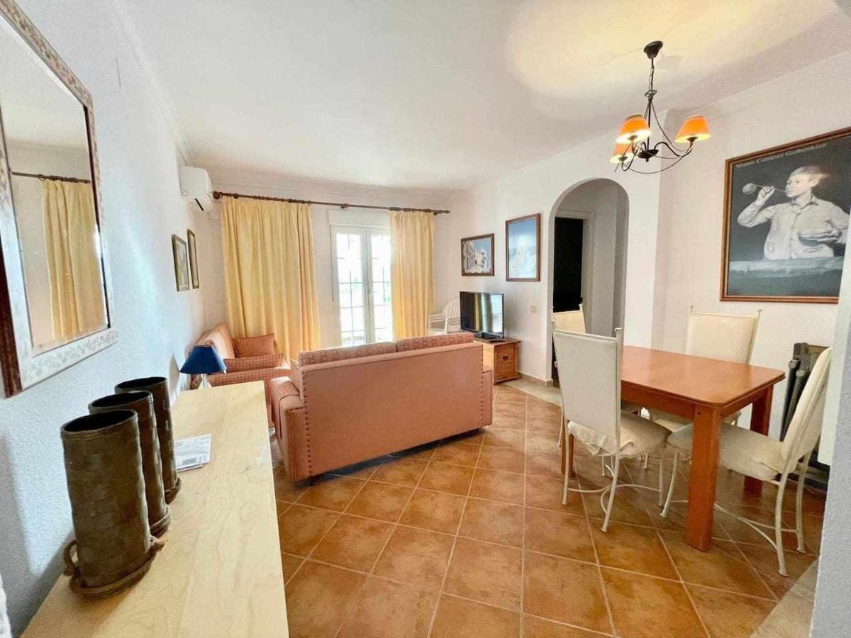 Apartamento con terraza y vistas al mar 1ª línea Isla del Moral Exterior foto