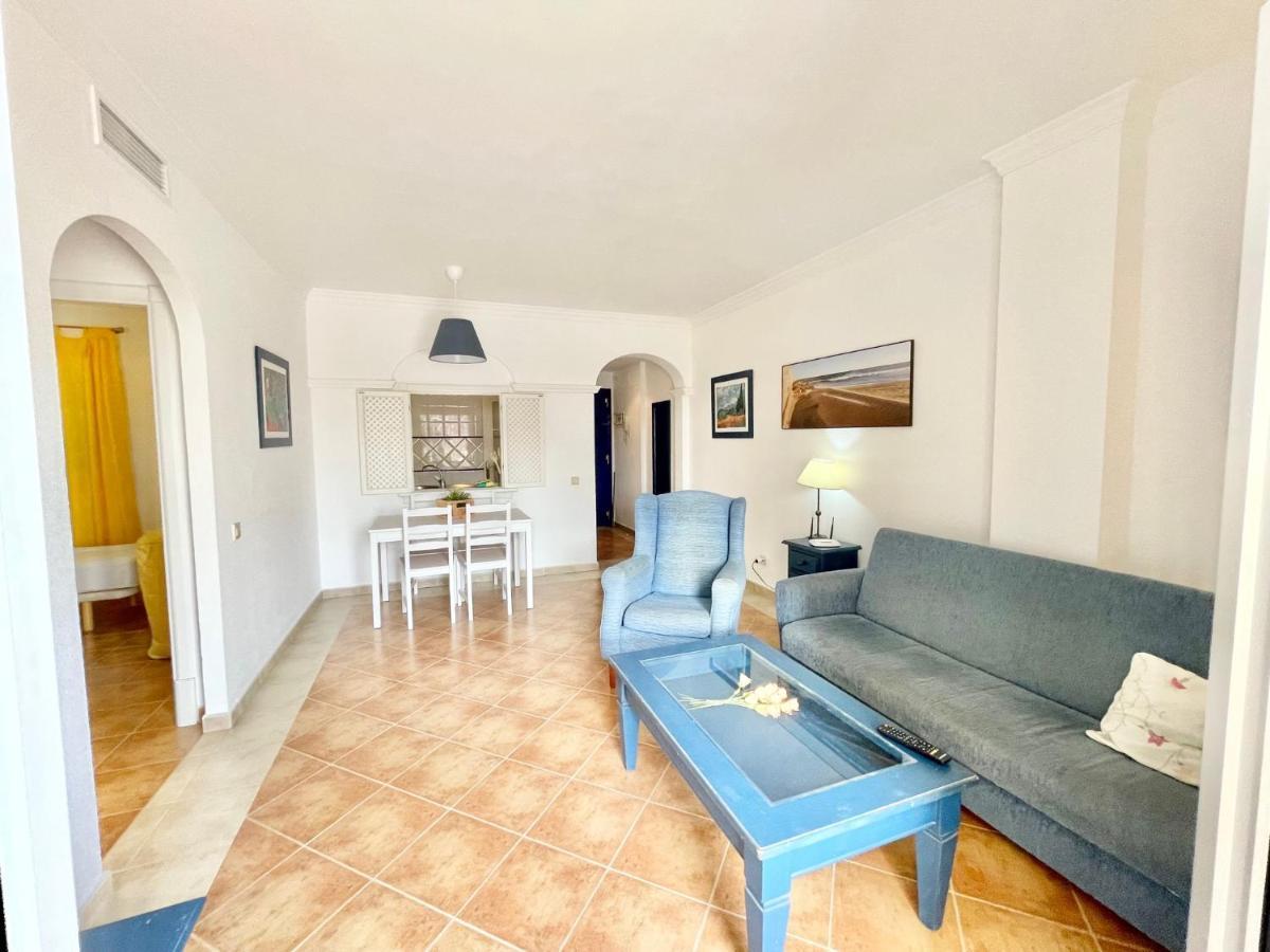 Apartamento con terraza y vistas al mar 1ª línea Isla del Moral Exterior foto