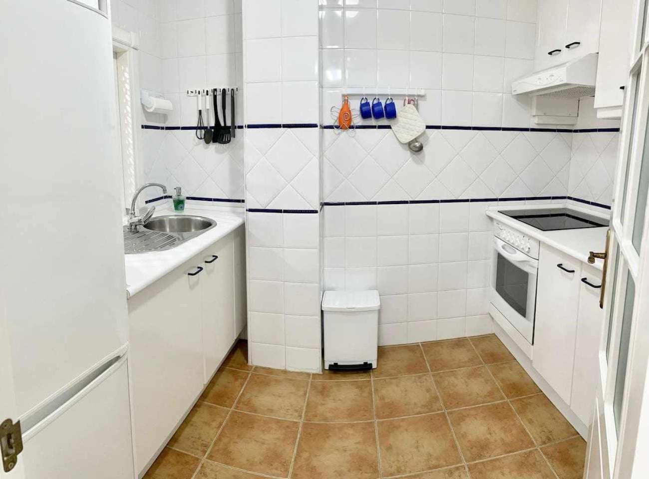 Apartamento con terraza y vistas al mar 1ª línea Isla del Moral Habitación foto