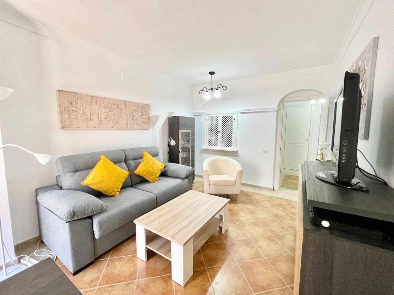 Apartamento con terraza y vistas al mar 1ª línea Isla del Moral Habitación foto